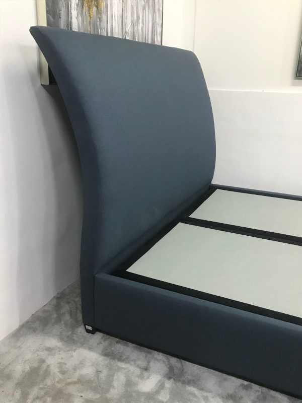 King size bed 200X210cm without mattress - Image 3